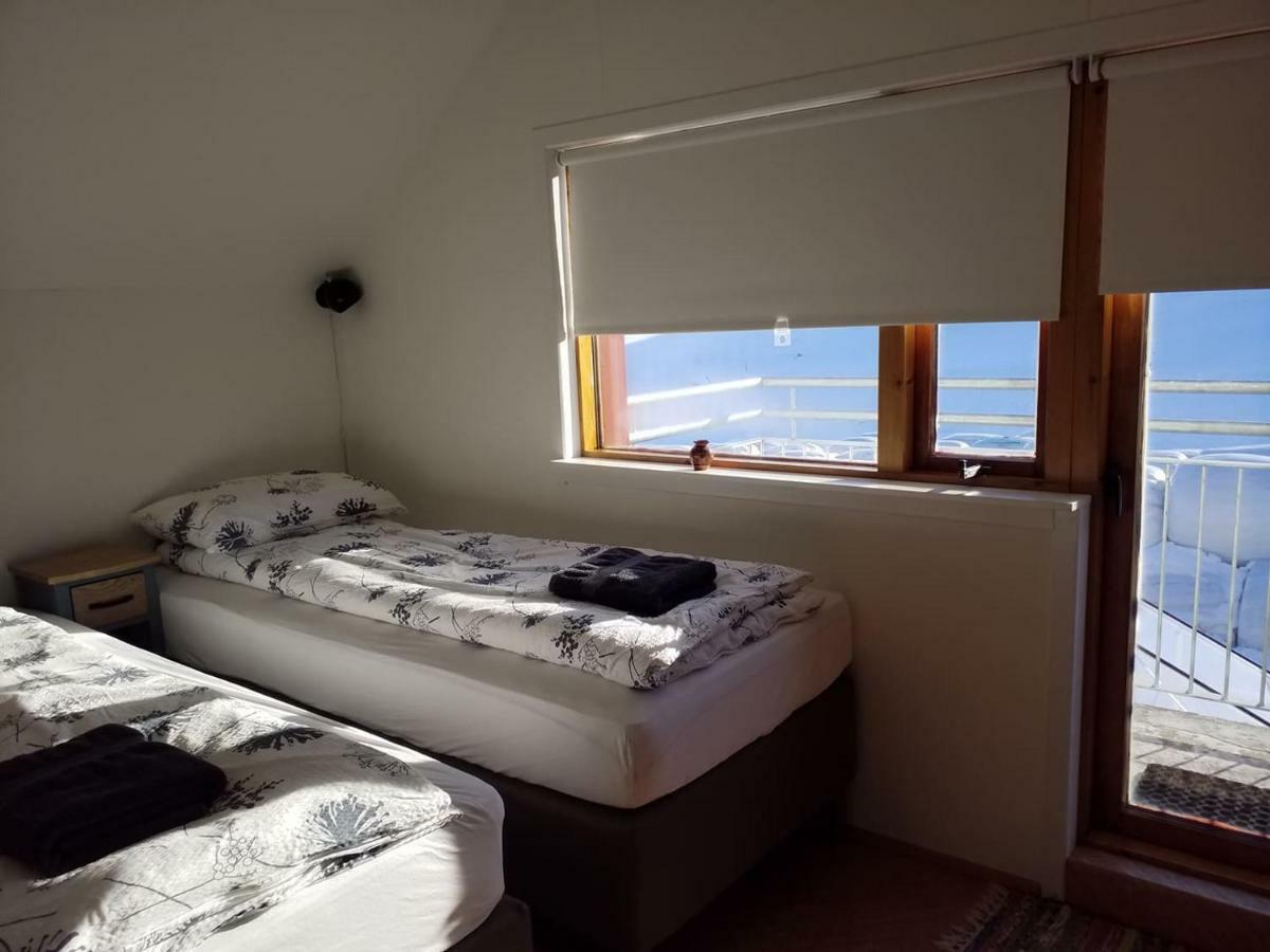 Flaga 2 Guesthouse Hrifunes Екстер'єр фото